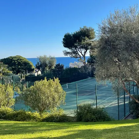 Apartment C012-appartement Confortable Avec Piscine, Tennis Et Grand Parc *