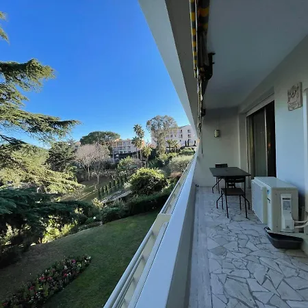 C012-appartement Confortable Avec Piscine, Tennis Et Grand Parc Apartment *